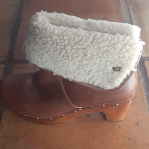 UGG LOW HEEL